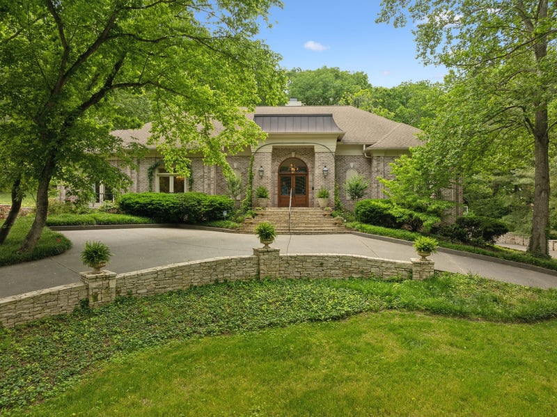 915 Calloway Dr, Brentwood, TN 37027