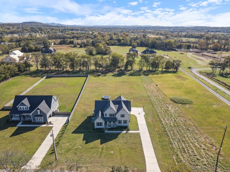 2070 Hamilton Chambers Rd, Lebanon, TN 37087