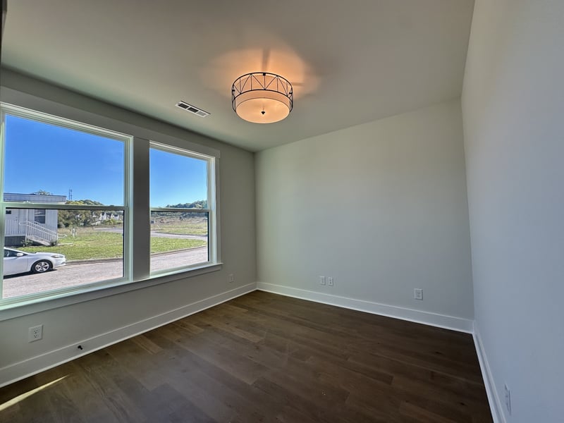 2060 Conductor Ln, Thompsons Station, TN 37179