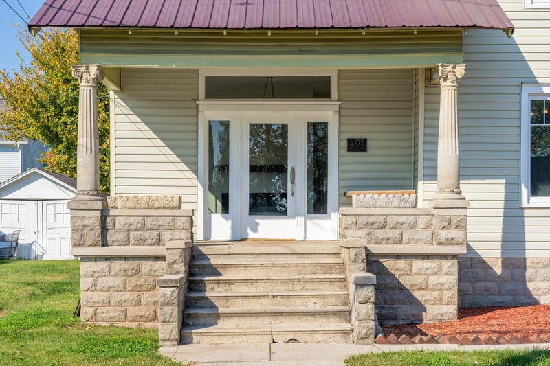 409 N Oak St, Springfield, TN 37172