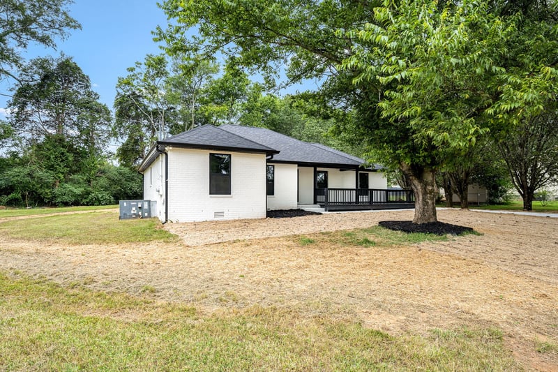 2712 Oak Point St, Murfreesboro, TN 37130