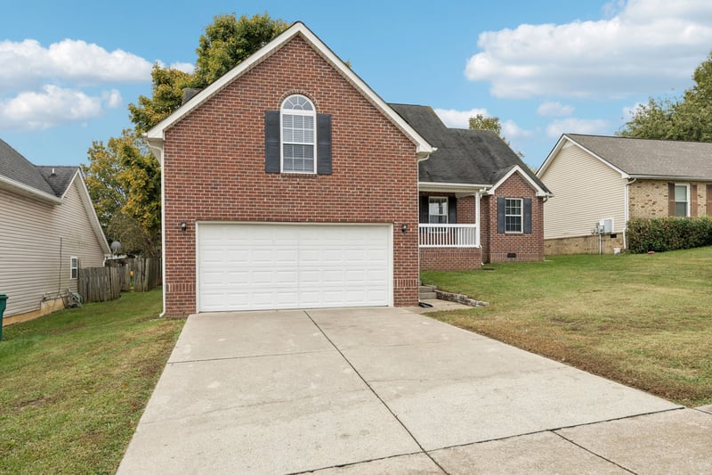 1305 Chapman Ct, Spring Hill, TN 37174