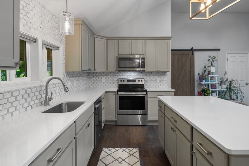 10209 New Hope Rd, Bon Aqua, TN 37025