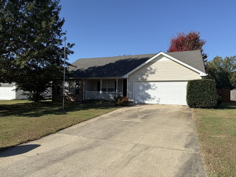 1210 Lambeth Dr, Murfreesboro, TN 37128