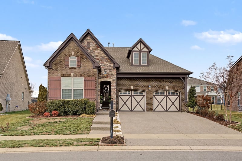 557 Lingering Way, Hendersonville, TN 37075
