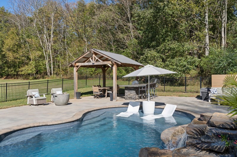 1833 Preacher Holt Rd, Mount Pleasant, TN 38474