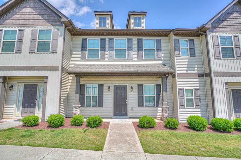 5350 Tony Lama Ln, Murfreesboro, TN 37128