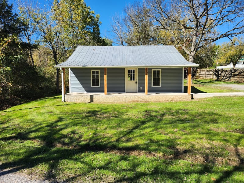 3 Civil War Dr, Brush Creek, TN 38547