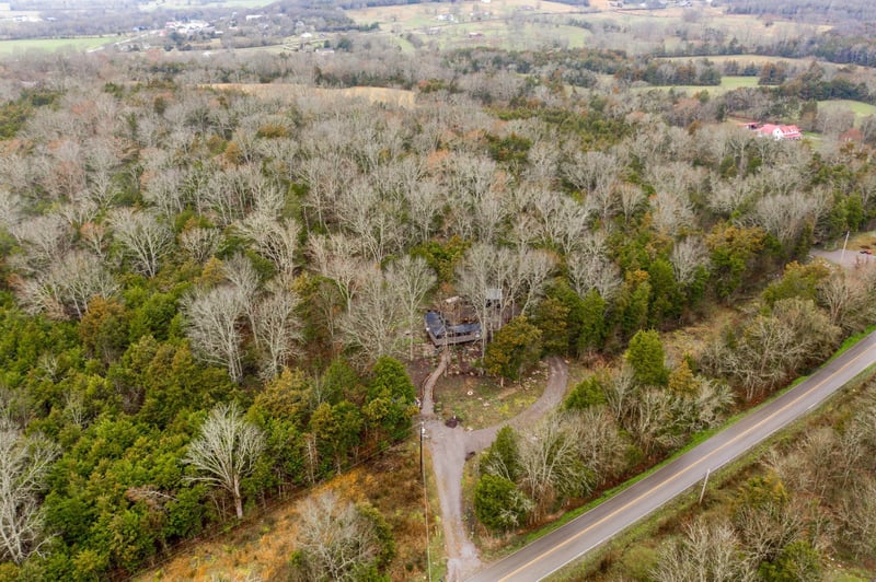 233 Porterfield Rd, Readyville, TN 37149