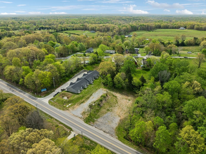 4142 Highway 70 , White Bluff, TN 37187