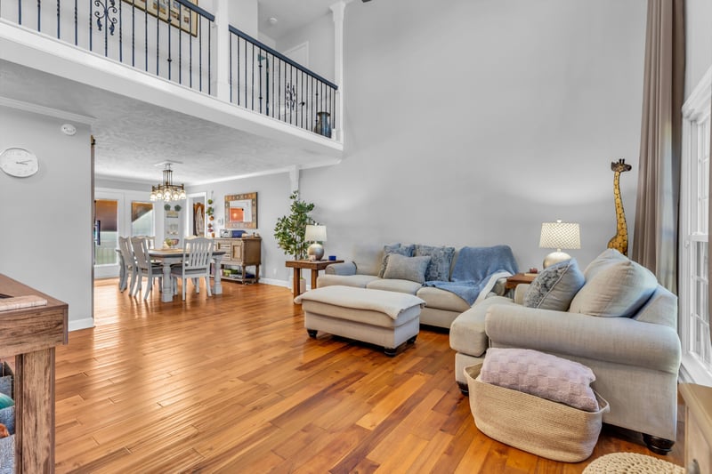 6549 Dynasty Dr, Murfreesboro, TN 37128