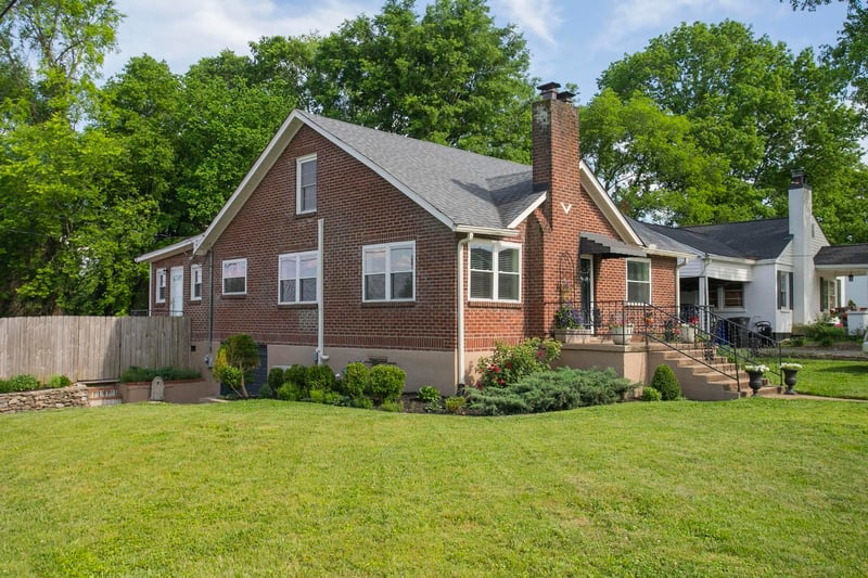 806 Fleming St, Columbia, TN 38401