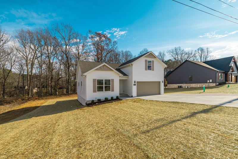 4131 Hereford Dr, Greenbrier, TN 37073