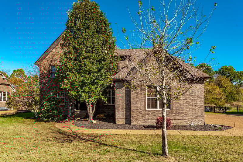 354 Crooked Creek Ln, Hendersonville, TN 37075