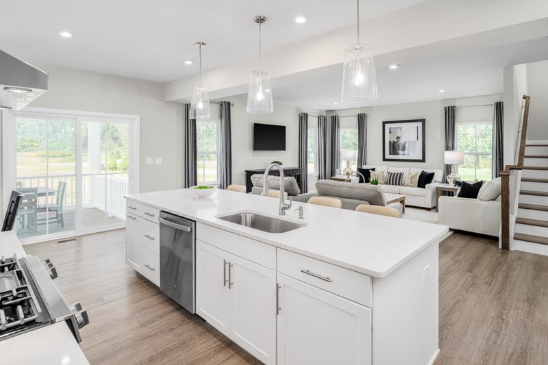 1818 Oak Dr, Murfreesboro, TN 37128