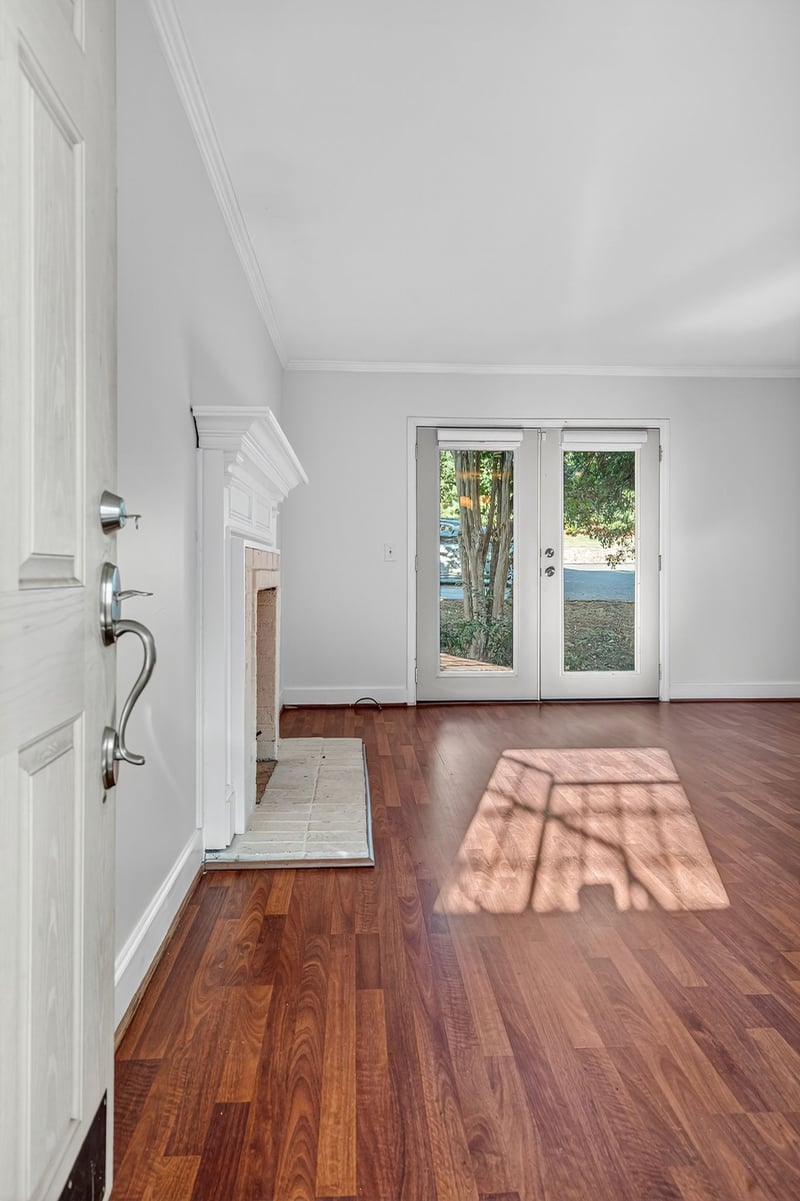 2116 Hobbs Rd #M16, Nashville, TN 37215