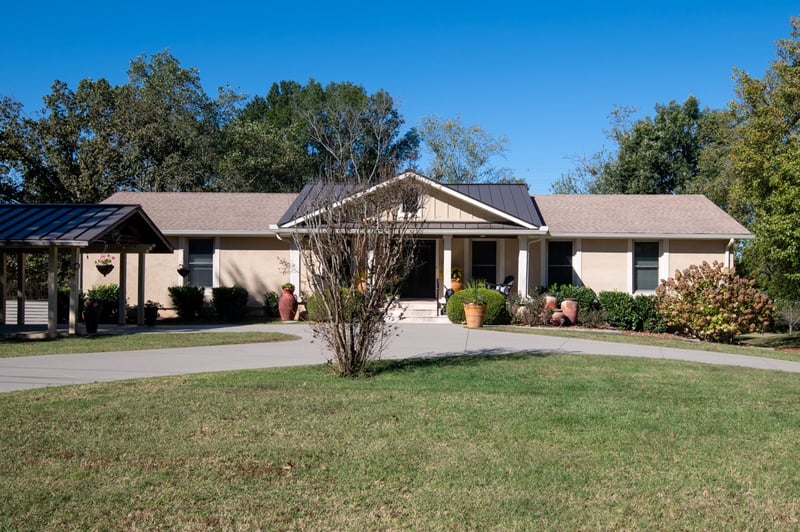 318 W Lee Etta Dr, Gallatin, TN 37066