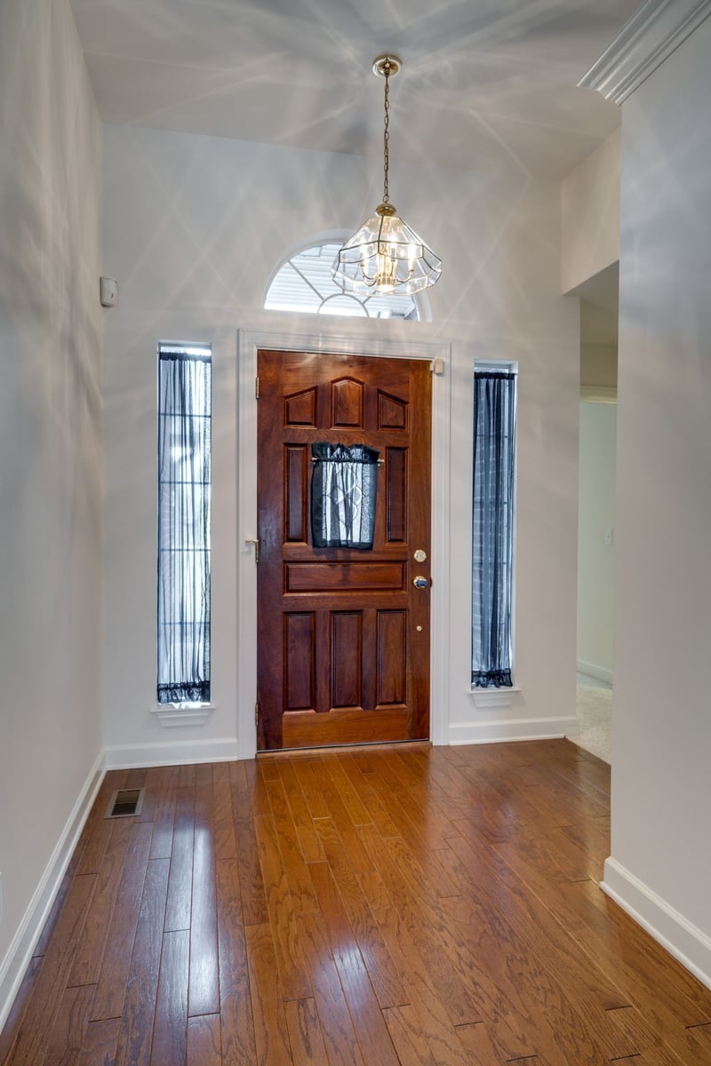 3716 Seville Dr, Hermitage, TN 37076