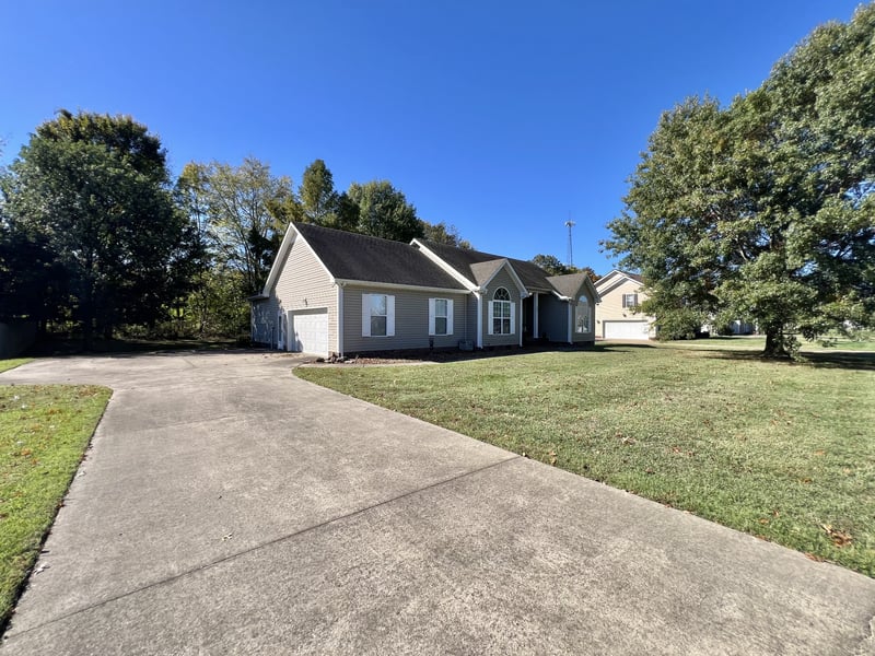 291 Bailey Ln, Pleasant View, TN 37146