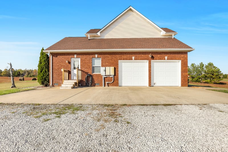 7518 Highway 49 , Springfield, TN 37172