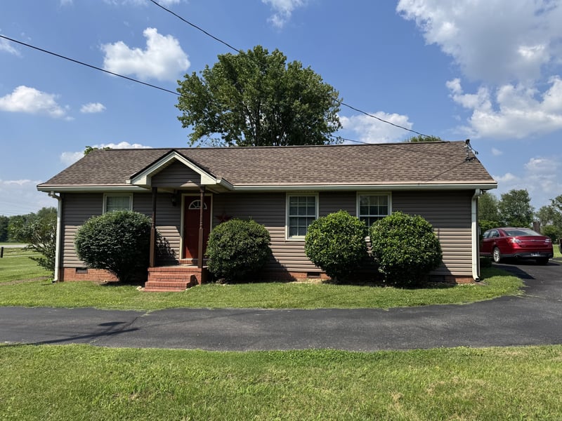 4606 Highway 31 , Cottontown, TN 37048