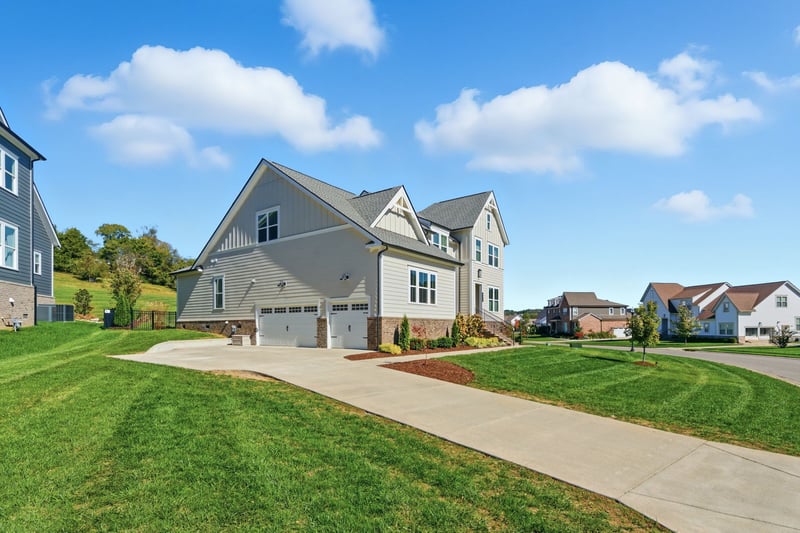 7199 Neills Branch Dr, College Grove, TN 37046