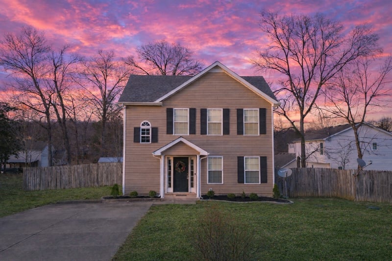 1413 Fall Pkwy, Murfreesboro, TN 37129