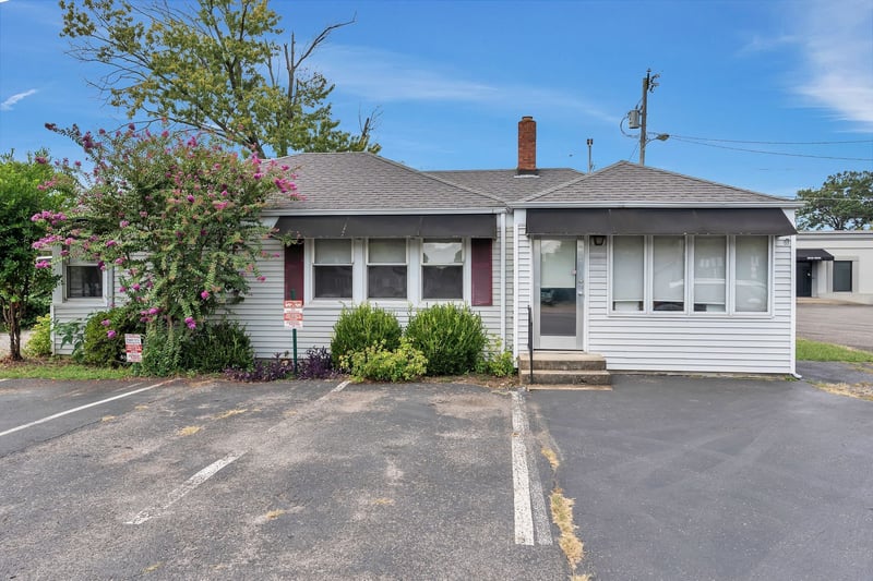 2823 Columbine Pl, Nashville, TN 37204