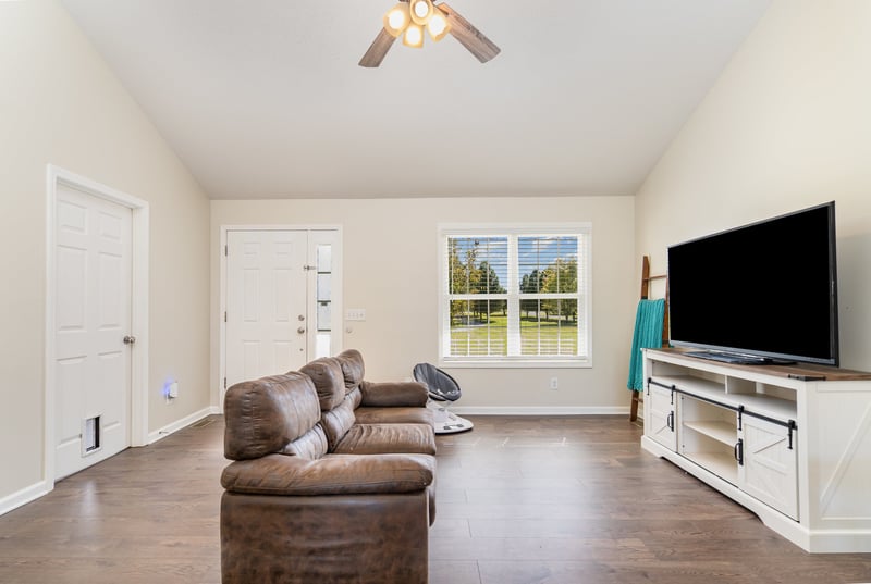 3773 Atkins Rd, Cedar Hill, TN 37032