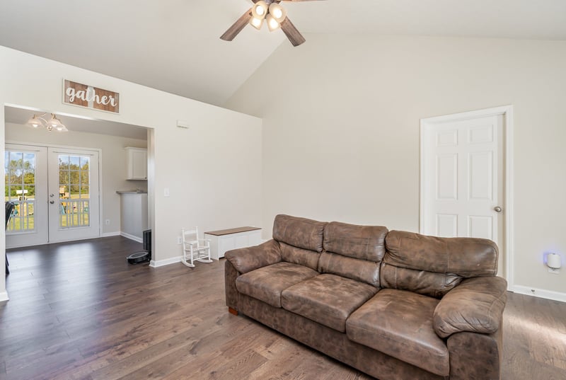 3773 Atkins Rd, Cedar Hill, TN 37032