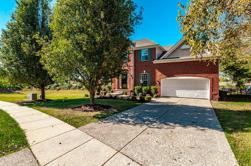103 Camarado Ln, Hendersonville, TN 37075