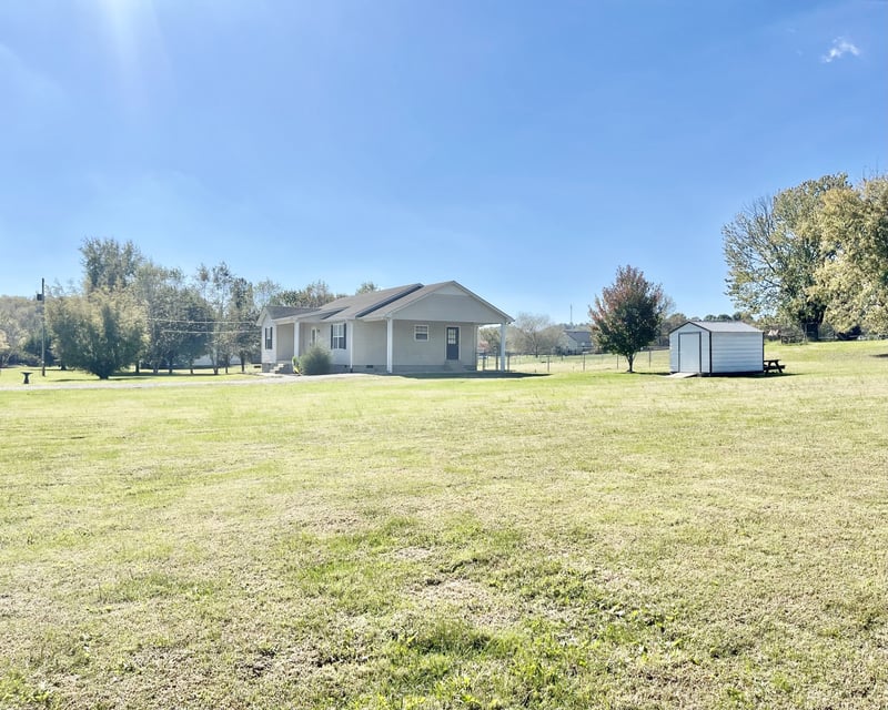 1655 Grace Ledford Rd, Lewisburg, TN 37091