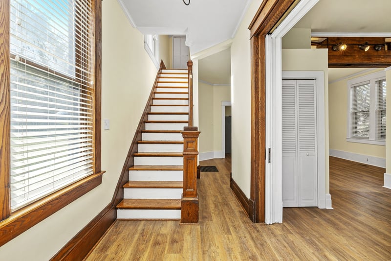 111 32nd Ave, Nashville, TN 37212