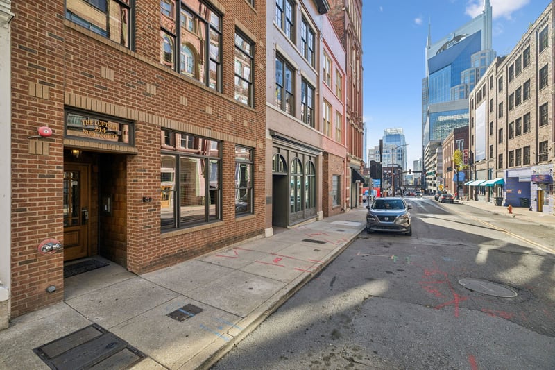 214 3rd Ave, Nashville, TN 37201