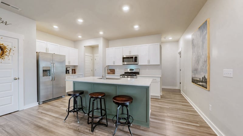 1004 Baltusrol Ln, Lebanon, TN 37087