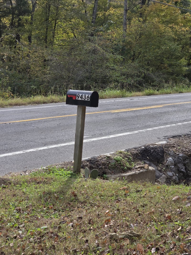 9436 Highway 100 , Nashville, TN 37221