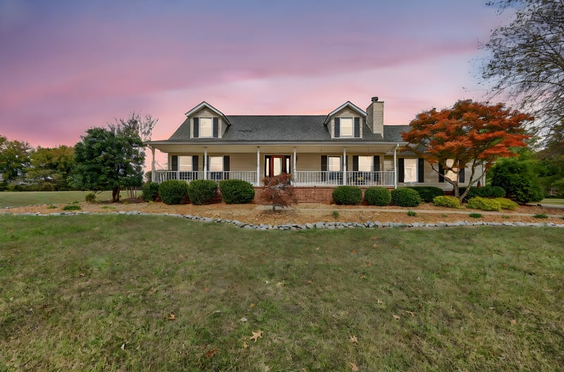 3384 Kinneys Rd, Cedar Hill, TN 37032