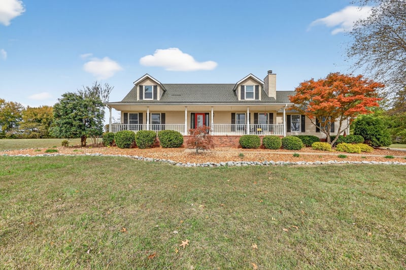 3384 Kinneys Rd, Cedar Hill, TN 37032