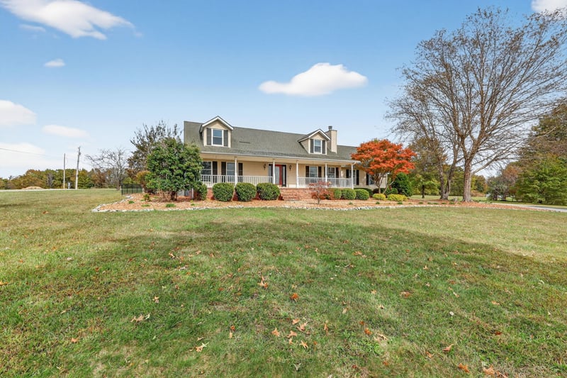3384 Kinneys Rd, Cedar Hill, TN 37032