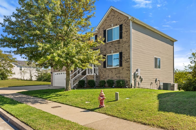 4240 Shagbark Trl, Antioch, TN 37013