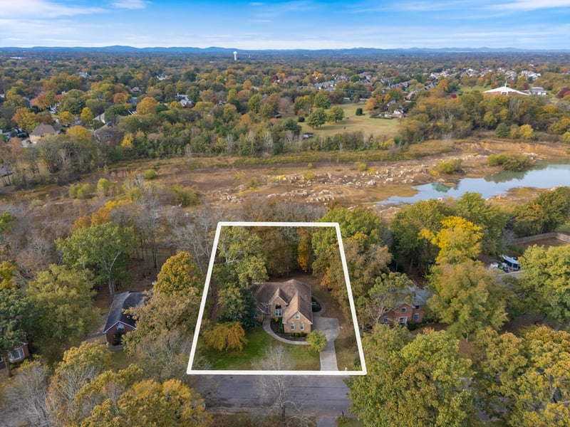 3215 Park Hill Rd, Murfreesboro, TN 37129