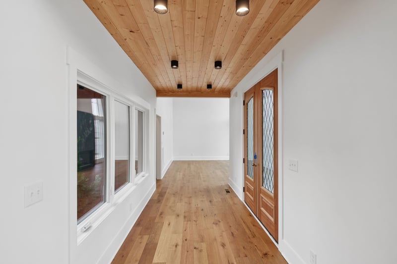 6162 N New Hope Rd, Hermitage, TN 37076