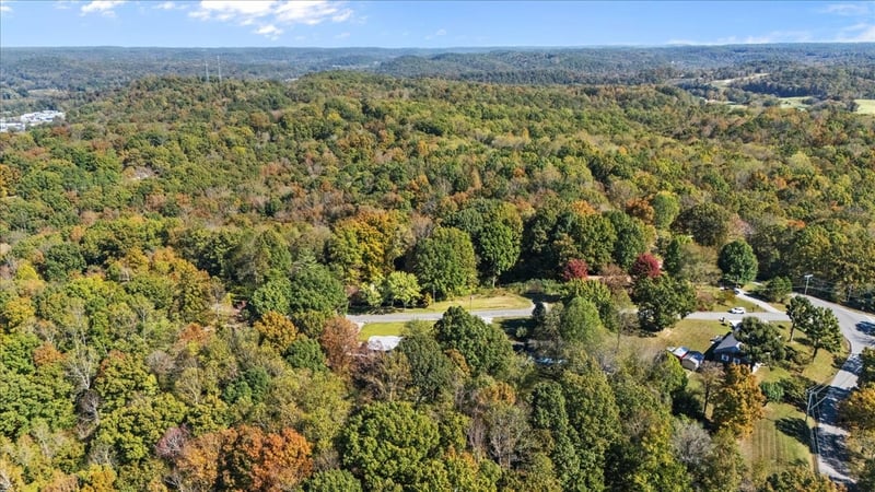 1006 Crestview Ct, Kingston Springs, TN 37082