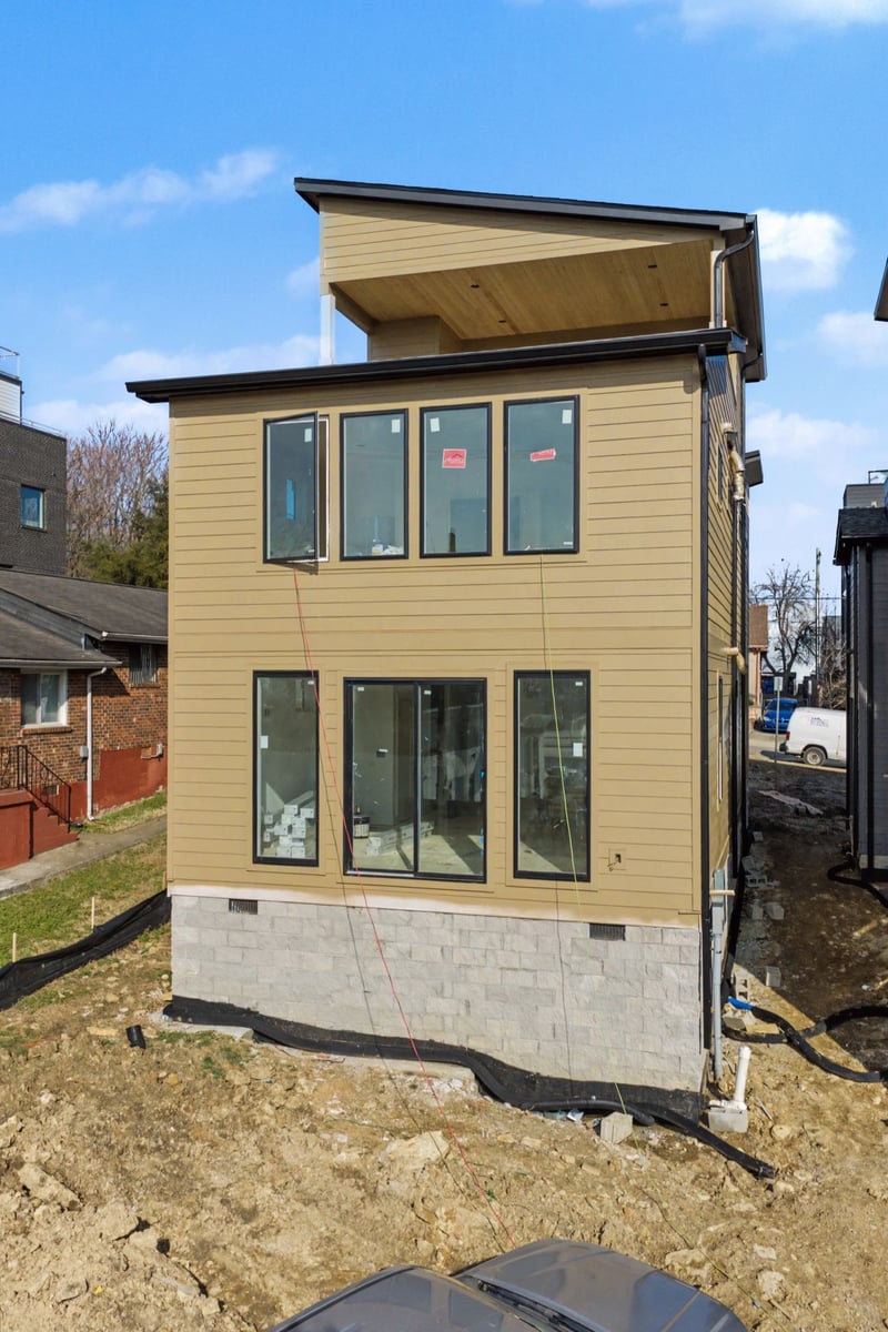 2801 Delaware Ave, Nashville, TN 37209