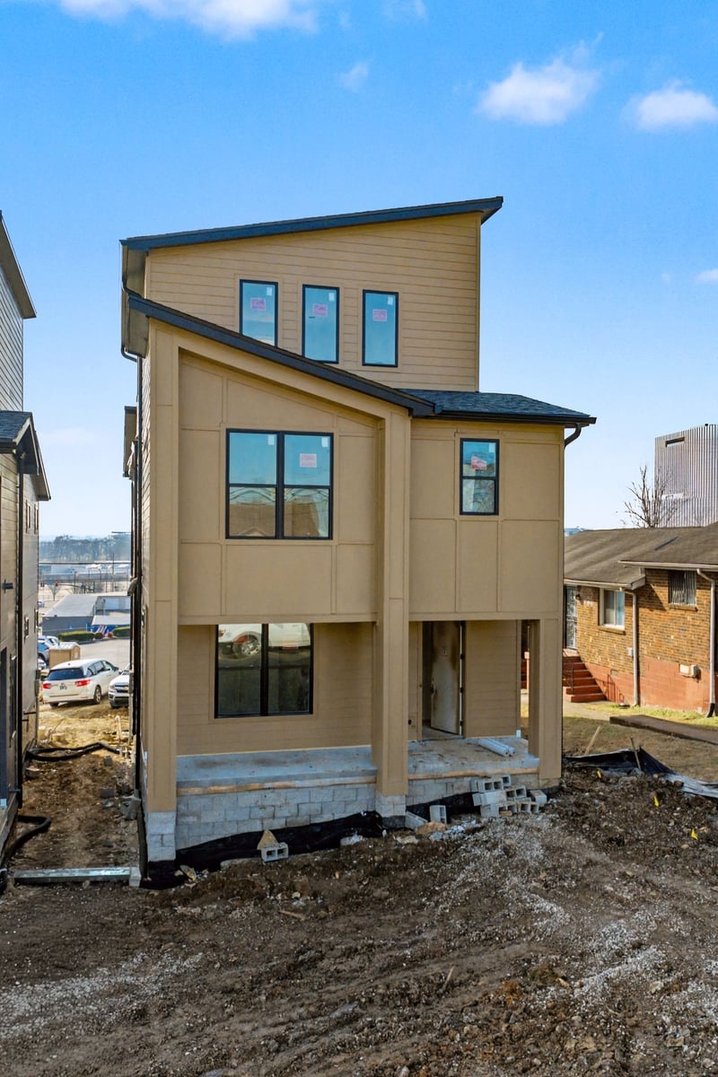 2801 Delaware Ave, Nashville, TN 37209