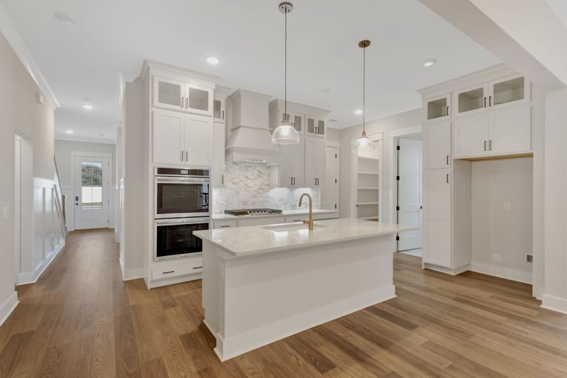 5738 Lennis Ln, Murfreesboro, TN 37129