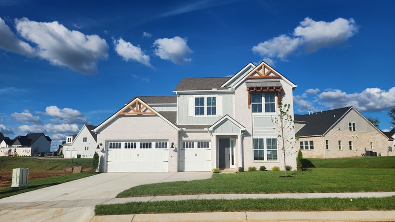 6007 Painted Skies Dr, Spring Hill, TN 37174