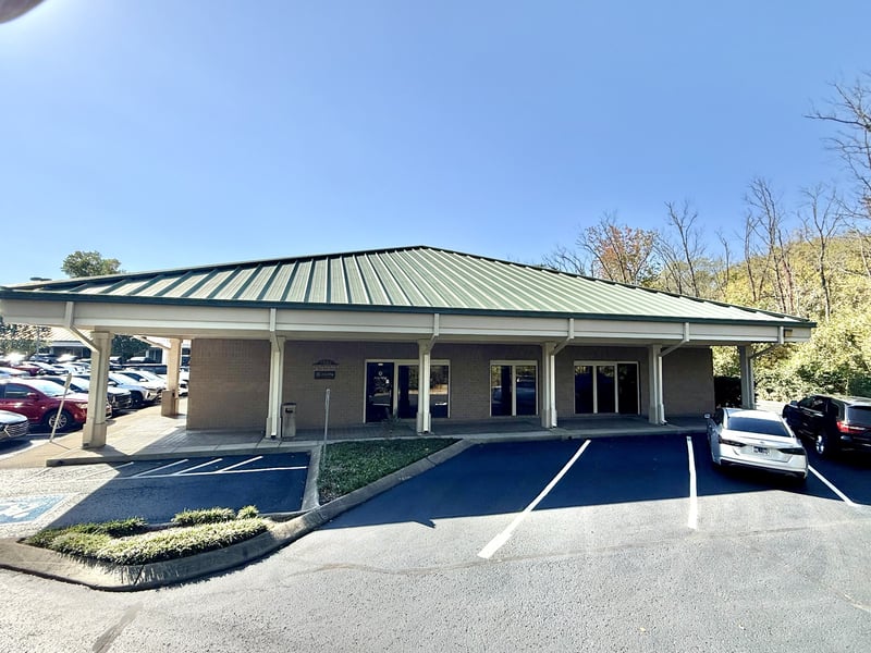 1045 N Highland Ave, Murfreesboro, TN 37130