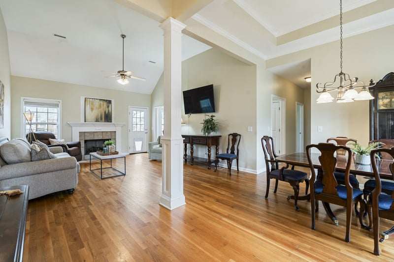 2611 Mission Ridge Dr, Murfreesboro, TN 37130