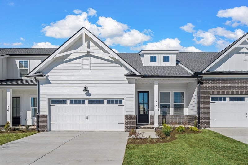 313 Buckwood Ln, Thompsons Station, TN 37179